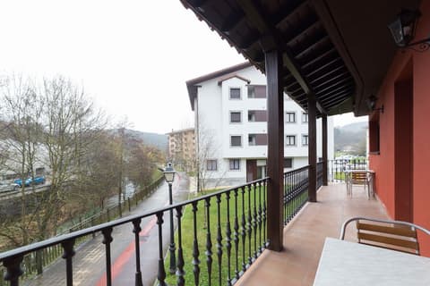 Petit Hotel Goierri, Terrace/patio