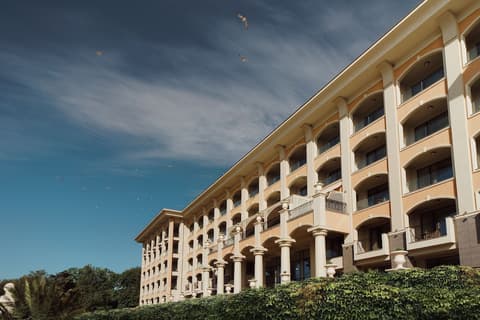 Astor Garden Hotel, Children's play area - outdoor