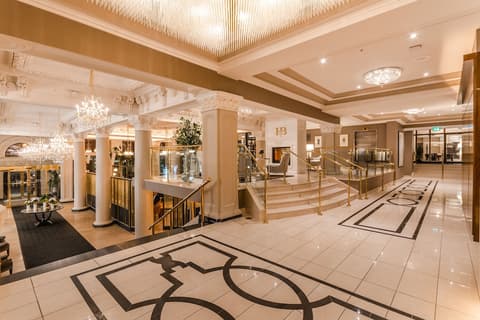 Hotel Birks Montreal, Lobby