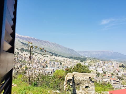 Denis Guest House, Room