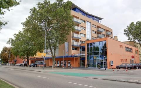 ates Hotel Straßburg - Kehl, Exterior