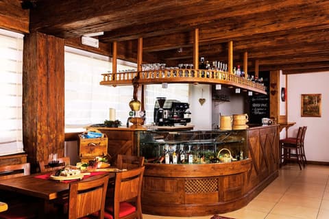 Hotel Orso Grigio, Bar (on property)
