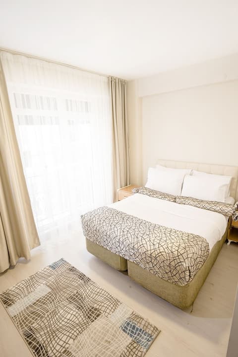 The Corner Inn Hotel Suit, Room