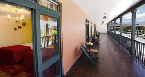 DM Hoteles Ayacucho, Hallway