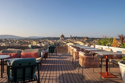 The Social Hub Florence Lavagnini, Rooftop pool