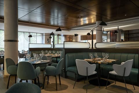 PURO Kraków Kazimierz, Restaurant