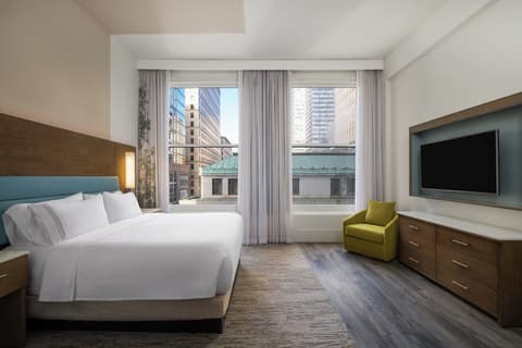 EVEN Hotel Pittsburgh Downtown by IHG, Room