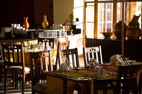 Old Village Resort, Restaurant