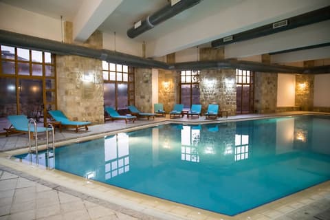 Old Village Resort, Indoor pool