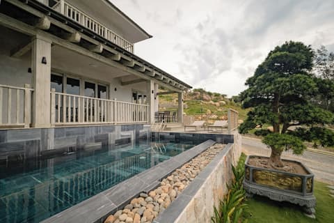 Crown Retreat Quy Nhon, Private pool