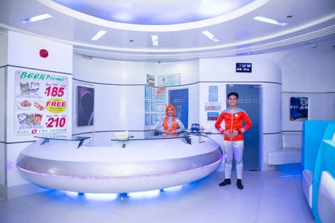 Astrotel Cubao, Lobby