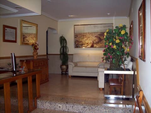 Hostal Los Gavilanes 2, Lobby