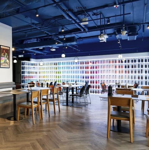 Camlux Hotel, Restaurant