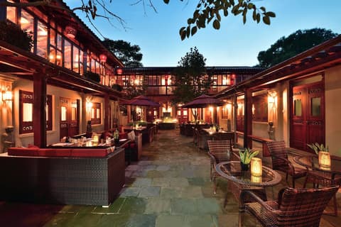 Jingshan Garden Hotel, Courtyard