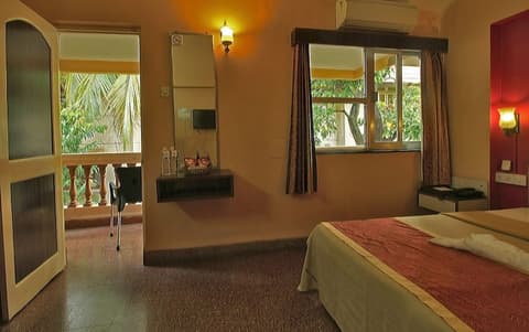 Hotel Gopika International, Room