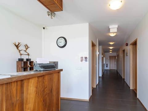 Hótel Húsavík, Reception