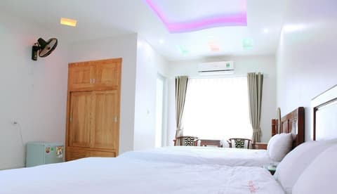Ngoc Bach Hotel, Room