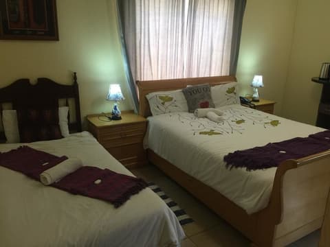 Pale Bohemia Bed and Breakfast, Room