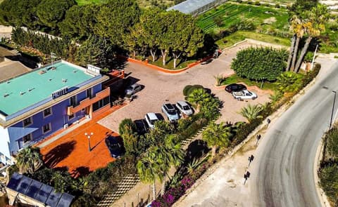 Motel - Hotel Nautico Pozzallo, Front of property