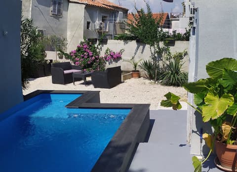 Captain Emo City Apartments, View from room