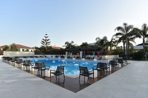 Hotel Royal Paestum, Outdoor pool