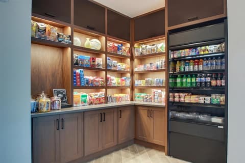 Hyatt Place Milwaukee/Downtown, Lobby