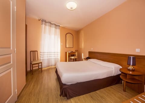 Le Dauphin Hotel, Room