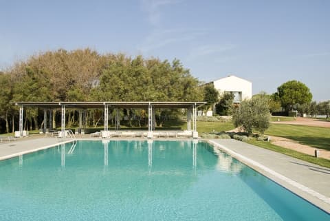 Casale del Mare, Outdoor pool