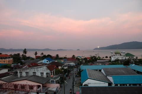 Raya Rawai Place, Beach/ocean view