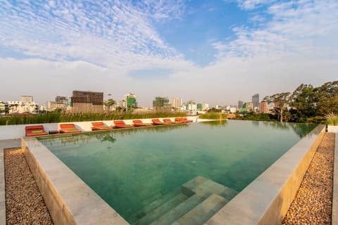 Penh House Hotel, Outdoor pool