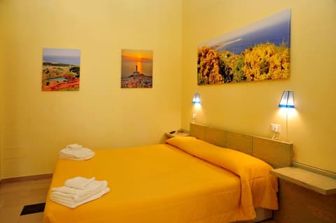 Camere sul Lungomare, Room