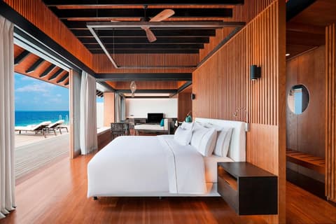 The Westin Maldives Miriandhoo Resort, Room