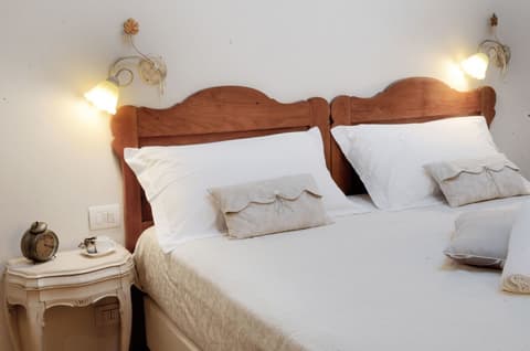 Villa Montenero, Room