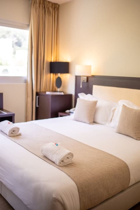 Hôtel La Pinède, Room