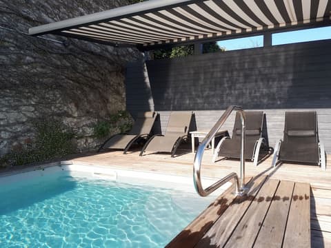 La Rochelière, Outdoor pool