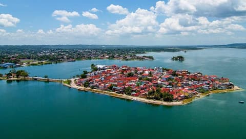 Hotel Casa Flores De Tikal, Point of interest