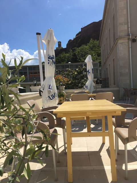 Hotel Argjiro, Terrace/patio