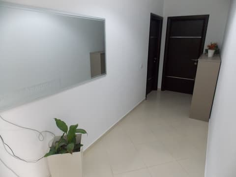 Relax Apts Saranda, Interior entrance