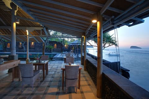 Alam Candi Resort, Restaurant