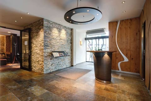 Centro Hotel Stern, Trademark Collection by Wyndham, Lobby