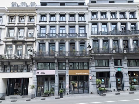 Numa Brussels Royal Galleries, Exterior