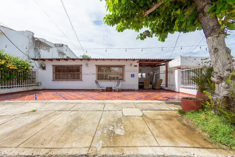 Hotel Ayenda Casa Cano 1805, Front of property