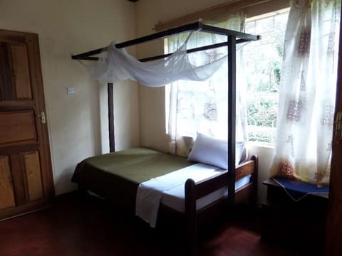 Kasi Tembo Rest House, Room