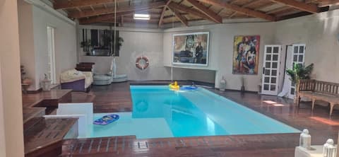 Mision Costa, Living area