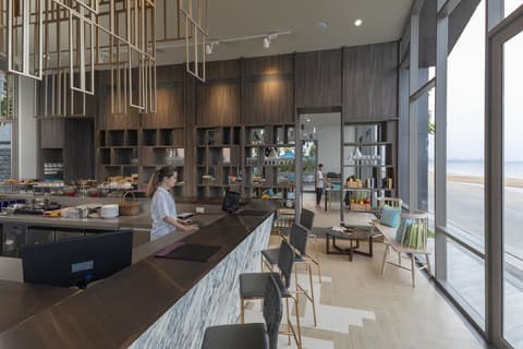 U Jomtien Pattaya, Check-in/check-out kiosk