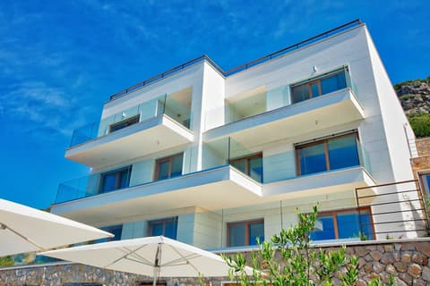 Villa Malo More, Front of property