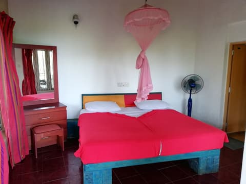 Tea Garden Holiday Inn, Room