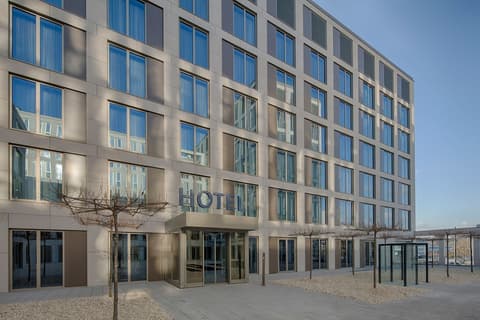 Best Western Hotel Wiesbaden, Courtyard