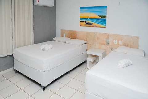 Hippopotamus Jeri, Room