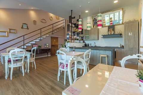 B & B La Cornice - Gina Room With Bathroom and Private Terrace, Living area